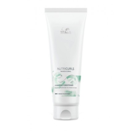 Кондиціонер очисний для хвилястого і кучерявого волосся Wella Professionals Nutricurls Cleansing Conditioner 250