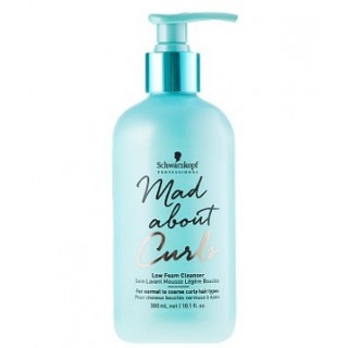 М'який шампунь для кучерявого волосся Schwarzkopf Mad About Curls 300 ml